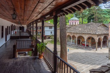 Bulgaristan 'daki Truva manastırının içindeki bir kilisenin ayrıntıları.