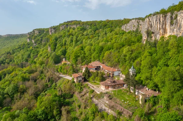 保加利亚Veliko Tarnovo附近的Preobrazhenski修道院 — 图库照片