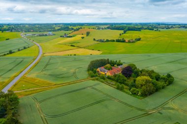 Danimarka 'daki Mon adasının tarım manzarası.
