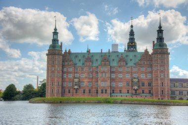 Danimarka 'daki Frederiksborg Slot Sarayı.