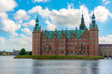 Danimarka 'daki Frederiksborg Slot Sarayı.