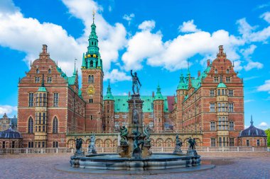 Danimarka 'daki Frederiksborg Slot Sarayı.
