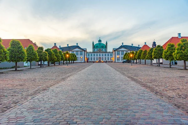 Вигляд Палац Фреденсборг Слот Данії — стокове фото