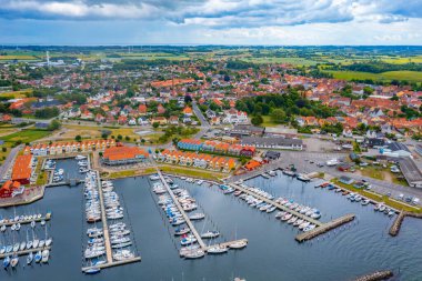Danimarka 'daki Rudkobing köyünün havadan görünüşü
