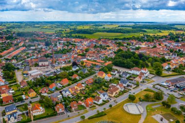 Danimarka 'daki Rudkobing köyünün havadan görünüşü