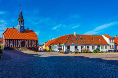 Danimarka 'nın Ebeltoft kentindeki belediye binası..