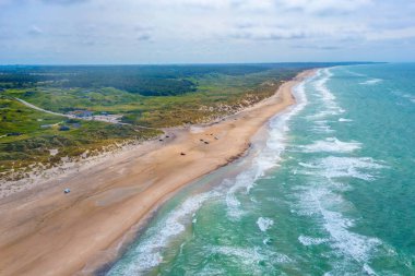 Danimarka 'da Tornby plajı manzarası.