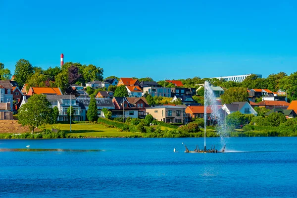 コルディング湖 デンマークの海岸ヴィラ — ストック写真