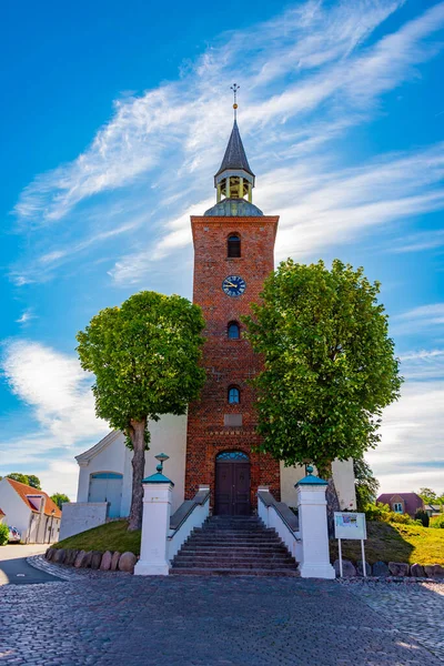 デンマークの晴れた日にエルベントフト教会 — ストック写真