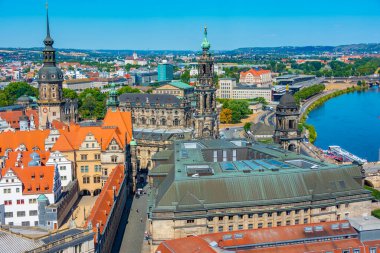 Alman kasabası Dresden 'in hava manzarası.