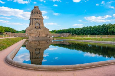 Alman kenti Leipzig 'deki Uluslar Savaşı Anıtı.