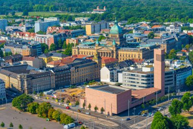 Federal İdare Mahkemesi 'nin ve Leipzig, Almanya' daki komşularının Panorama görüşü.
