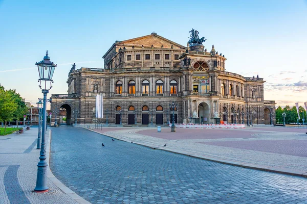 stock image Sunrise view of Semperoper in Dresden, Germany.