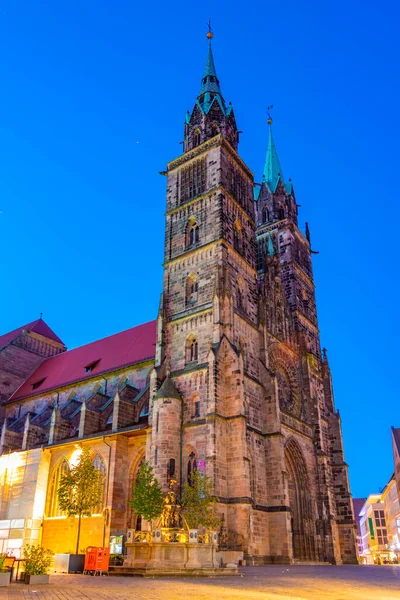 Widok Katedrę Wawrzyńca Nurnberg Niemcy — Zdjęcie stockowe