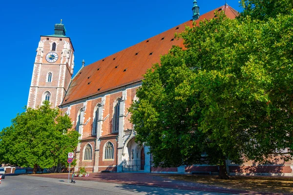 ドイツの町インゴルシュタットのLiebruwenmunster教会 — ストック写真
