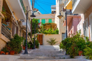 Girit 'te, Yunan kenti Sitia' da dar bir sokak.