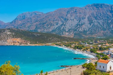 Yunanistan 'ın Girit adasındaki Pachia Ammos köyünün Panorama manzarası.