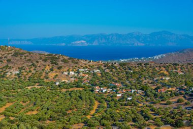 Yunanistan 'ın Girit kentindeki Kato Pine köyünün Panorama manzarası.