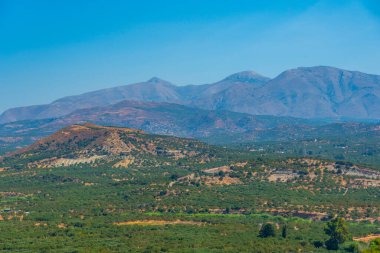 Yunan adası Girit 'in Hilly kırsalı.