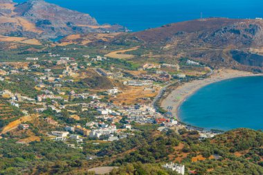 Girit adasındaki Yunan Plakias kentinin Panorama manzarası.