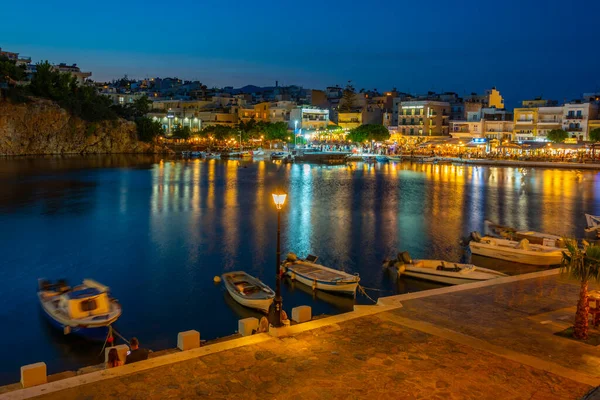 Avond Uitzicht Voulismeni Meer Griekse Stad Agios Nikolaos Kreta Eiland — Stockfoto