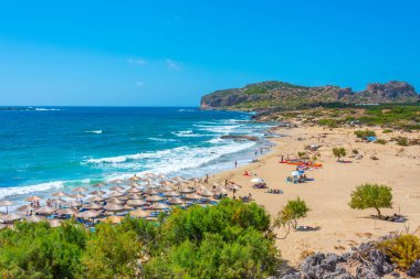 Yunanistan 'ın Girit kentindeki Falasarna plajında yaz günü.