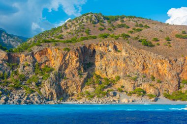 Yunanistan 'ın Güney Girit kıyı şeridi.