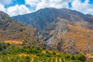 Yunan adası Girit 'te Kourtaliotiko Boğazı.