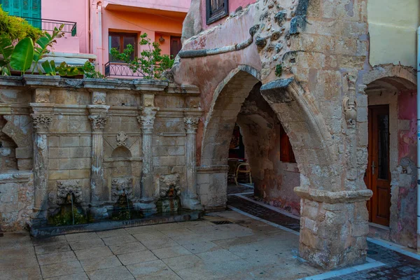Rimondi Venezianischer Brunnen Der Griechischen Stadt Rethimno Kreta — Stockfoto