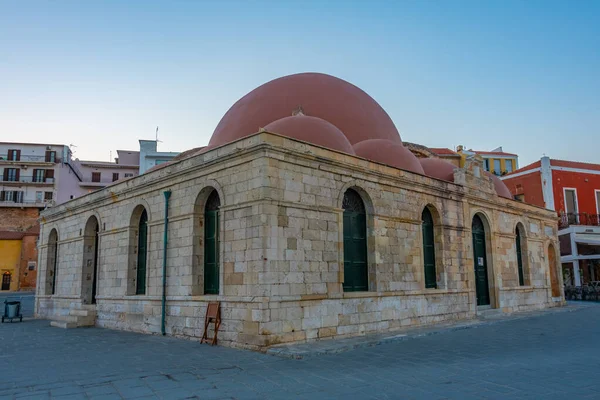Vista Del Amanecer Mezquita Los Jenízaros Representa Hito Chania Creta — Foto de Stock