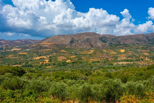 Πανόραμα Του Αγροτικού Τοπίου Του Ελληνικού Νησιού Κρήτη — Φωτογραφία Αρχείου