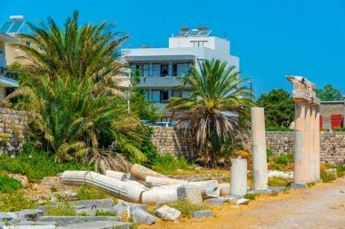 Yunan adası Kos 'taki Nymphaeum manzarası.