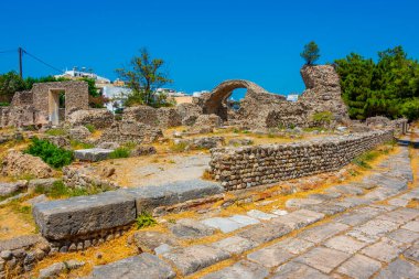 Yunan adası Kos 'taki Nymphaeum manzarası.