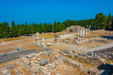 Yunan adası Kos 'taki antik harabeler.