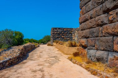Yunanistan 'ın Nisyros adasındaki Paleokastro kalesi.