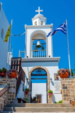 Yunan adası Nisyros 'taki Bakire Meryem Manastırı.