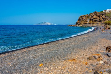 Yunanistan 'ın Nisyros adasındaki Chochlaki plajı.