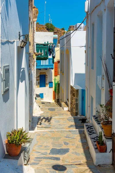 Barevné Ulice Města Mandraki Řeckém Ostrově Nisyros — Stock fotografie
