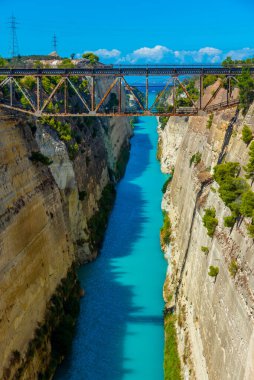 Yunanistan 'daki Korint kanalının hava görüntüsü.