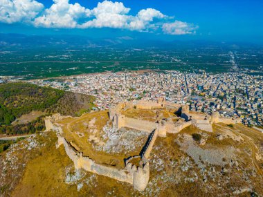 Yunan kenti Argos yakınlarındaki Larissa kalesinin Panorama manzarası.