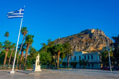 Yunan kenti Nafplio 'da İonannis KapoDistrias heykeli.