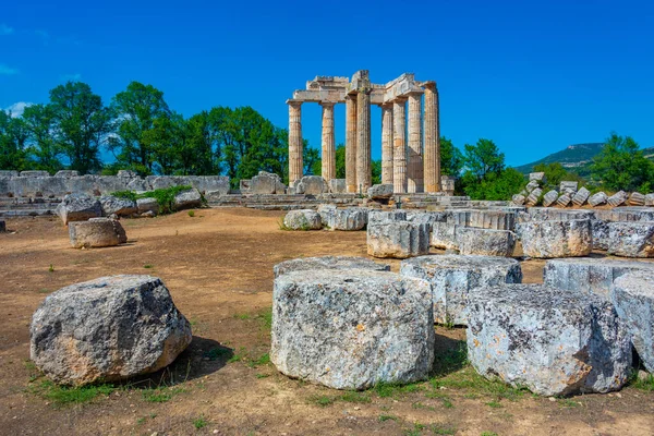 stock image Ruins of temple of Zeus at ancient Nemea complex in Greece.