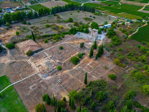 Yunanistan Daki Antik Nemea Kompleksindeki Zeus Tapınağı Panoraması — Stok fotoğraf