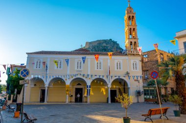 Yunan Nafplio kentindeki Agios Georgios Meydanı.