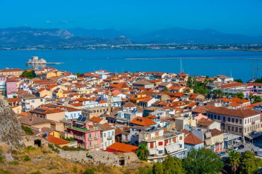 Yunan kenti Nafplio 'nun hava manzarası.