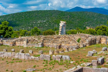 Yunanistan 'da Epidaurus' taki Asclepius Tapınağı.