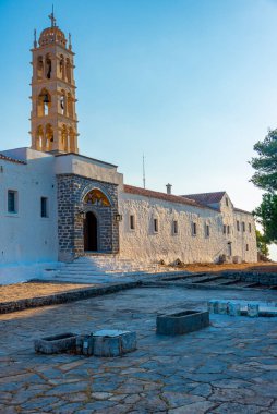 Peygamber Elias Manastırı Yunanistan 'daki Hydra adasında.