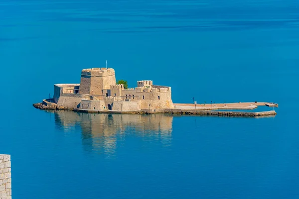 Pevnost Bourtzi Poblíž Řeckého Města Nafplio — Stock fotografie
