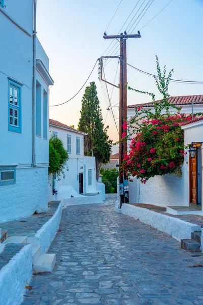 Dia Verão Uma Rua Cidade Grega Hydra — Fotografia de Stock