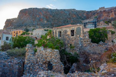 Yunanistan 'ın tarihi Monemvasia kentinin Stone Caddesi.